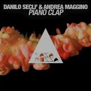 Andrea Maggino Piano Clap