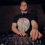 Varya Live Radio Intense Kyiv 3 1 2020 Melodic Techno Mix