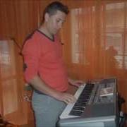 Formatia Ionut Music Are Mama Doi Feciori