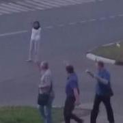 Пьяная Баба Чудит Пристает К Мужикам
