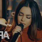 Mira Vina Live Session